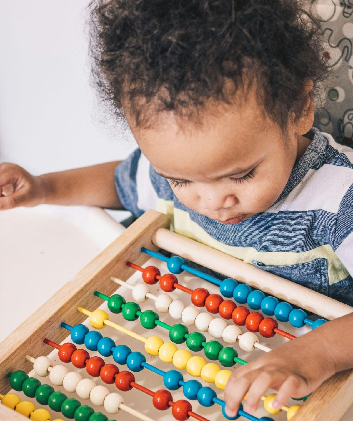 What’s the Best Age to Start Montessori? (Toddlers, Preschoolers, and Beyond)