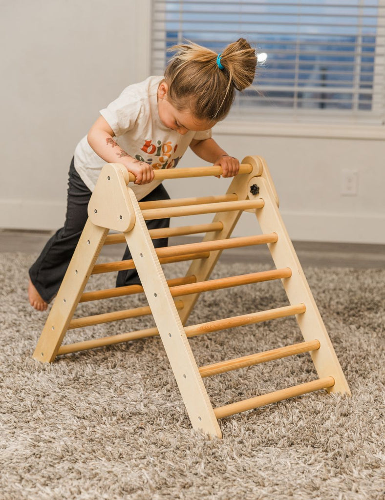 The Best Montessori Toys for Motor Skills (Ages 1–5)