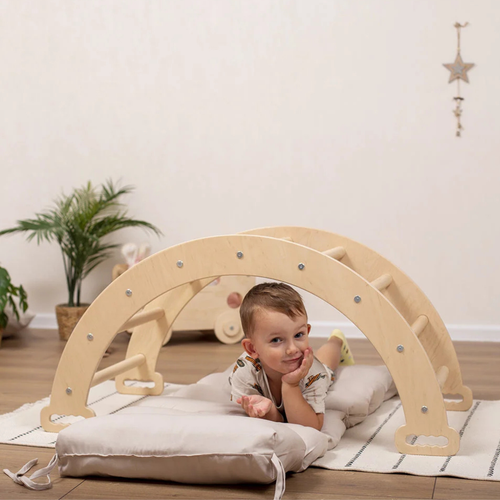Arch + Cushion