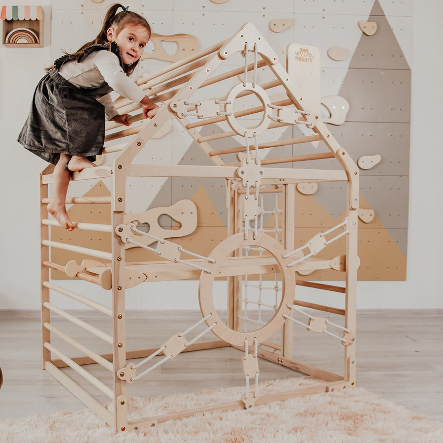 Pikler Playhouse