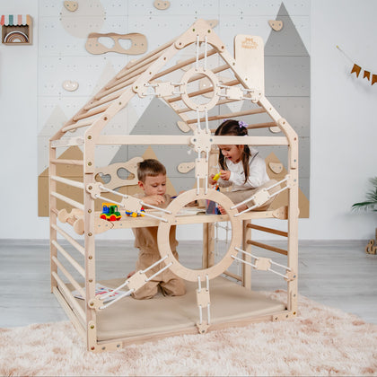 Pikler Playhouse