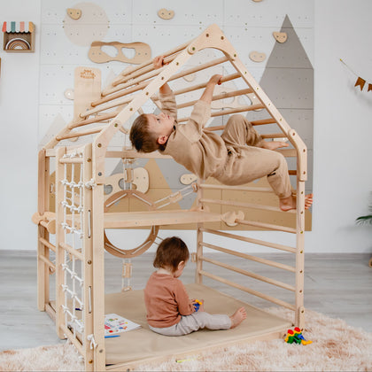Pikler Playhouse