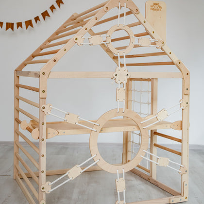 Pikler Playhouse